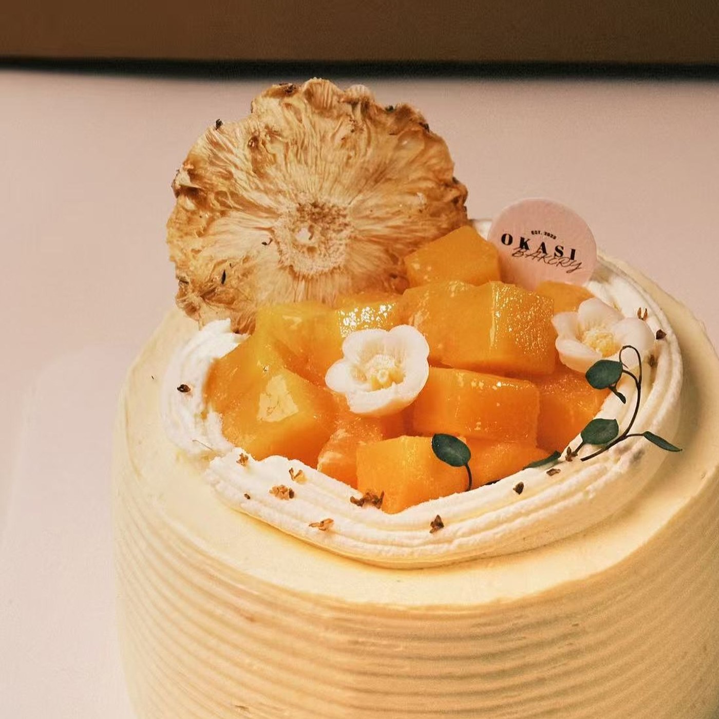 OKASI BAKERY 芒果椰子啫喱蛋糕